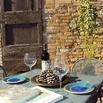 Le Coloniche Apartment