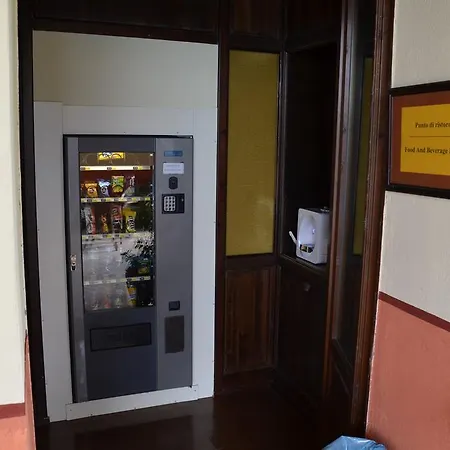 Le Coloniche Дерута